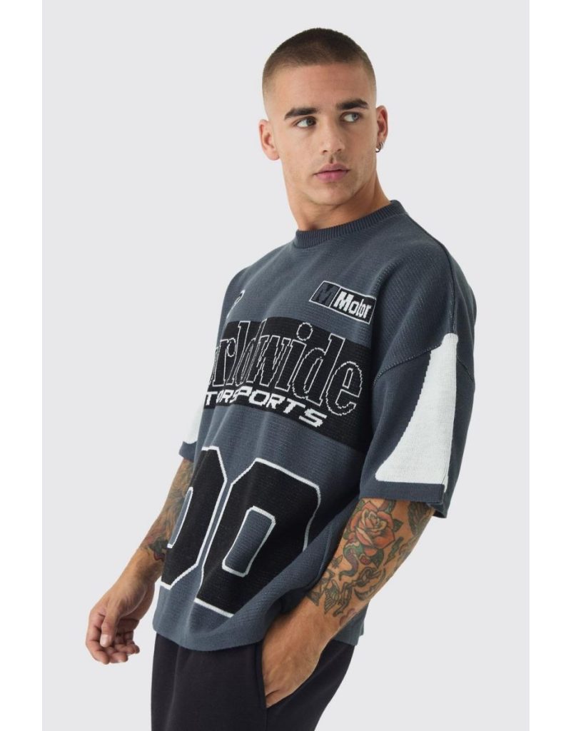T-shirt Oman